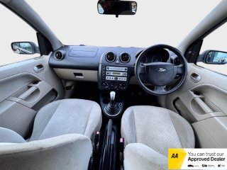 /photos/11793/4cdca53e-5894-400d-ae95-1590e1aac2d4_i320x240.jpg